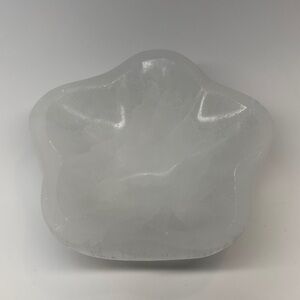 White Star-Shaped Selenite Decorative Bowl